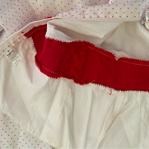 ILGWU Union Made Vintage Red Polka Dot w Eyelet Trim Ruffled Prom Dress - Picture 9 of 16